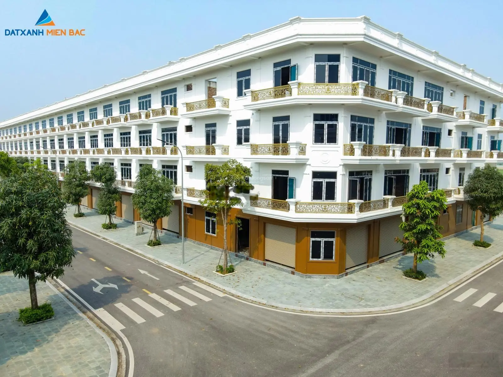 Nhà liền kề đẹp trung tâm TP Thanh Hóa, công viên, hồ điều hòa, chỉ 3,2 tỷ