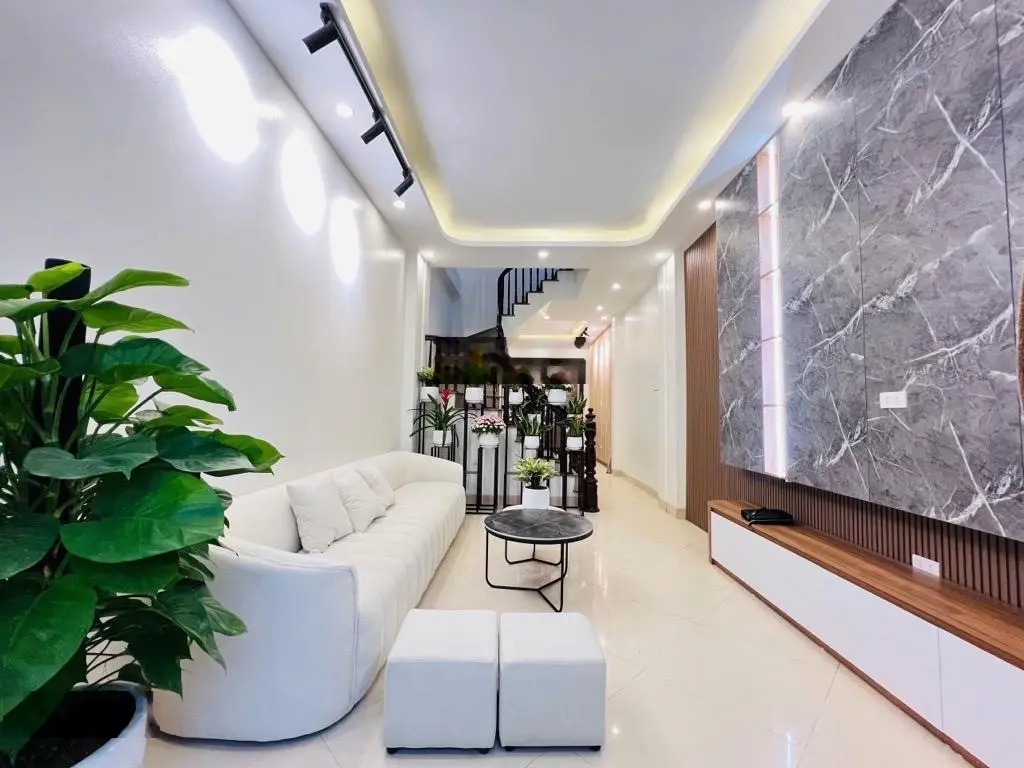 Bán nhà riêng tại Đền Lừ 2, 7,15 tỷ, 48m2, giá ưu đãi Hot!