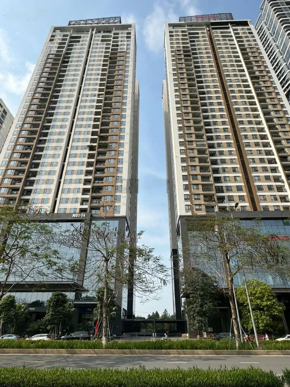 Chính chủ gửi bán căn hộ 87m2 Phú Mỹ Complex - Taseco,2PN, Full nội thất,sẵn sổ lâu dài