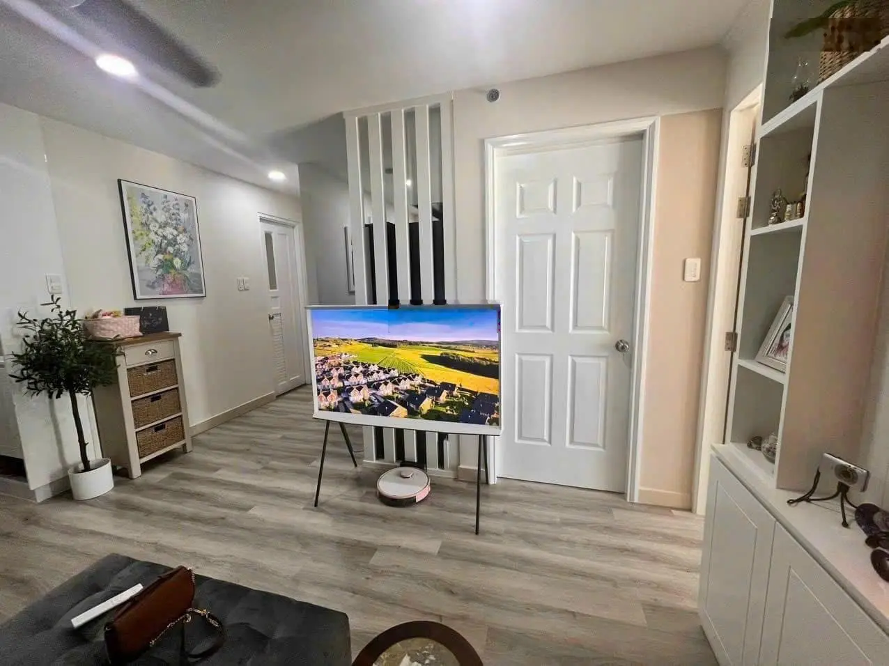Cần bán gấp CHCC The Harmona 99m2 3PN căn góc view đẹp, giá 3,9 tỷ, thiện chí bán. LH: 0777 679 ***