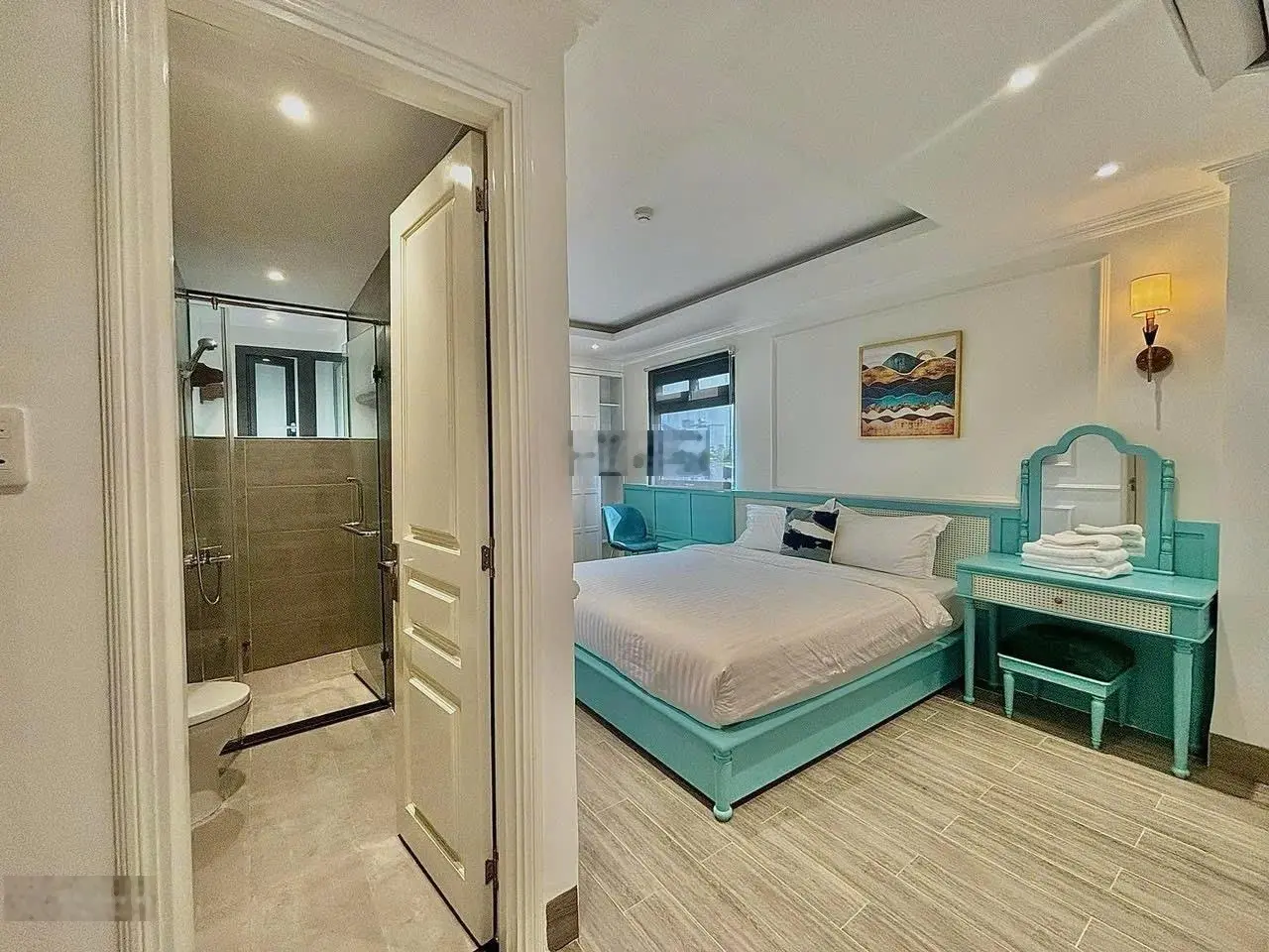 Bán tòa căn hộ giá rẻ mặt tiền đường Vân Đồn thành phố Nha Trang