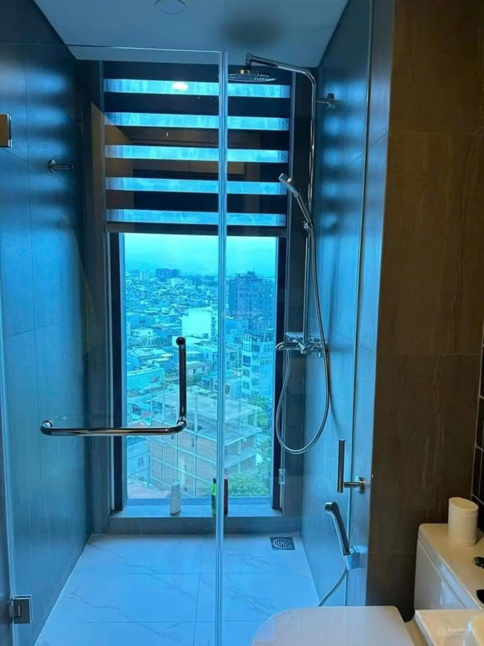 Duy Nhất căn 2PN Sam Towers View Sông - DT 70m2 - Giá gốc CĐT - Ngân hàng hỗ trợ vay 85%