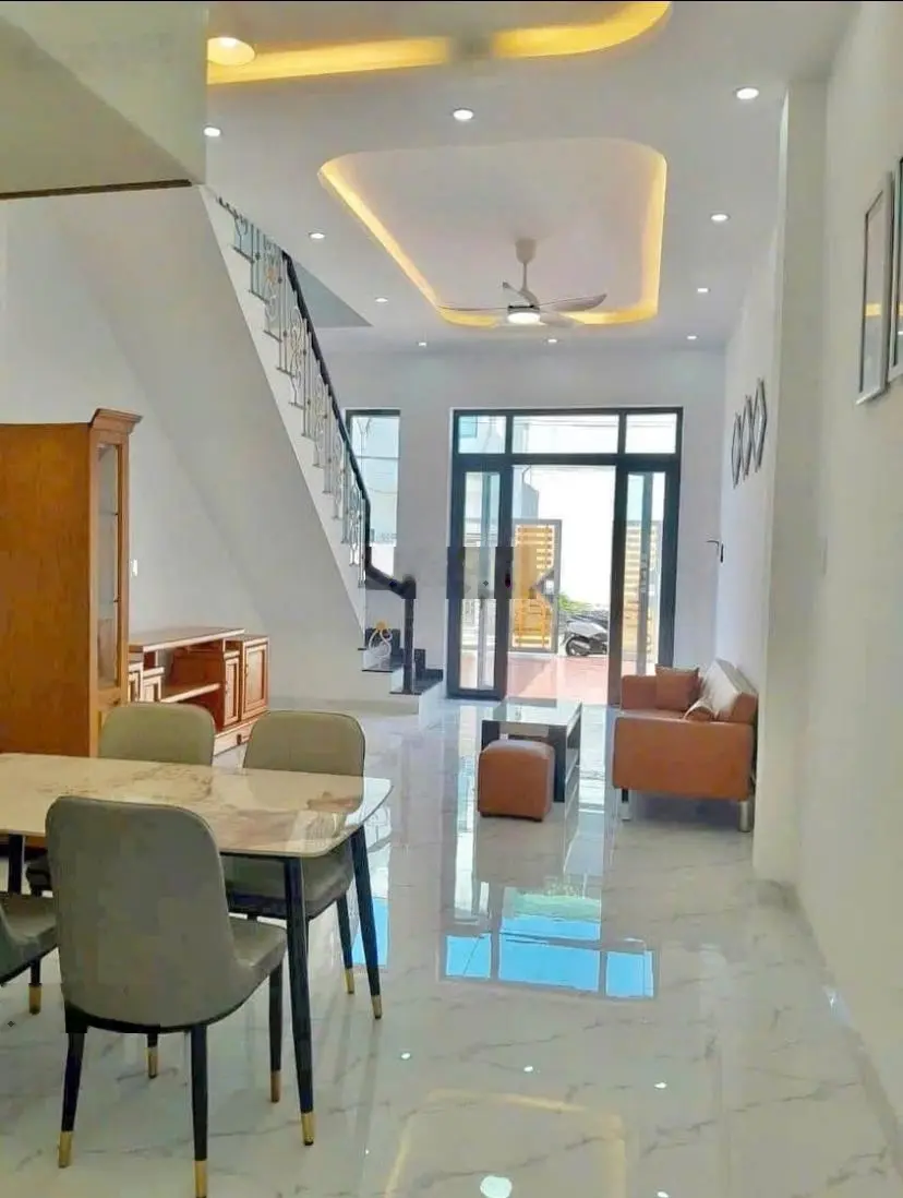 Bán nhà mặt tiền đường Đinh Đức Thiện, Bình Chánh 75m2, tiện ích đầy đủ đang cho thuê 7tr/tháng SHR