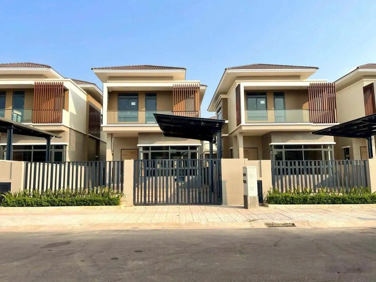Bán biệt thự song lập và đơn lập tại Vsip 2A, Bình Dương