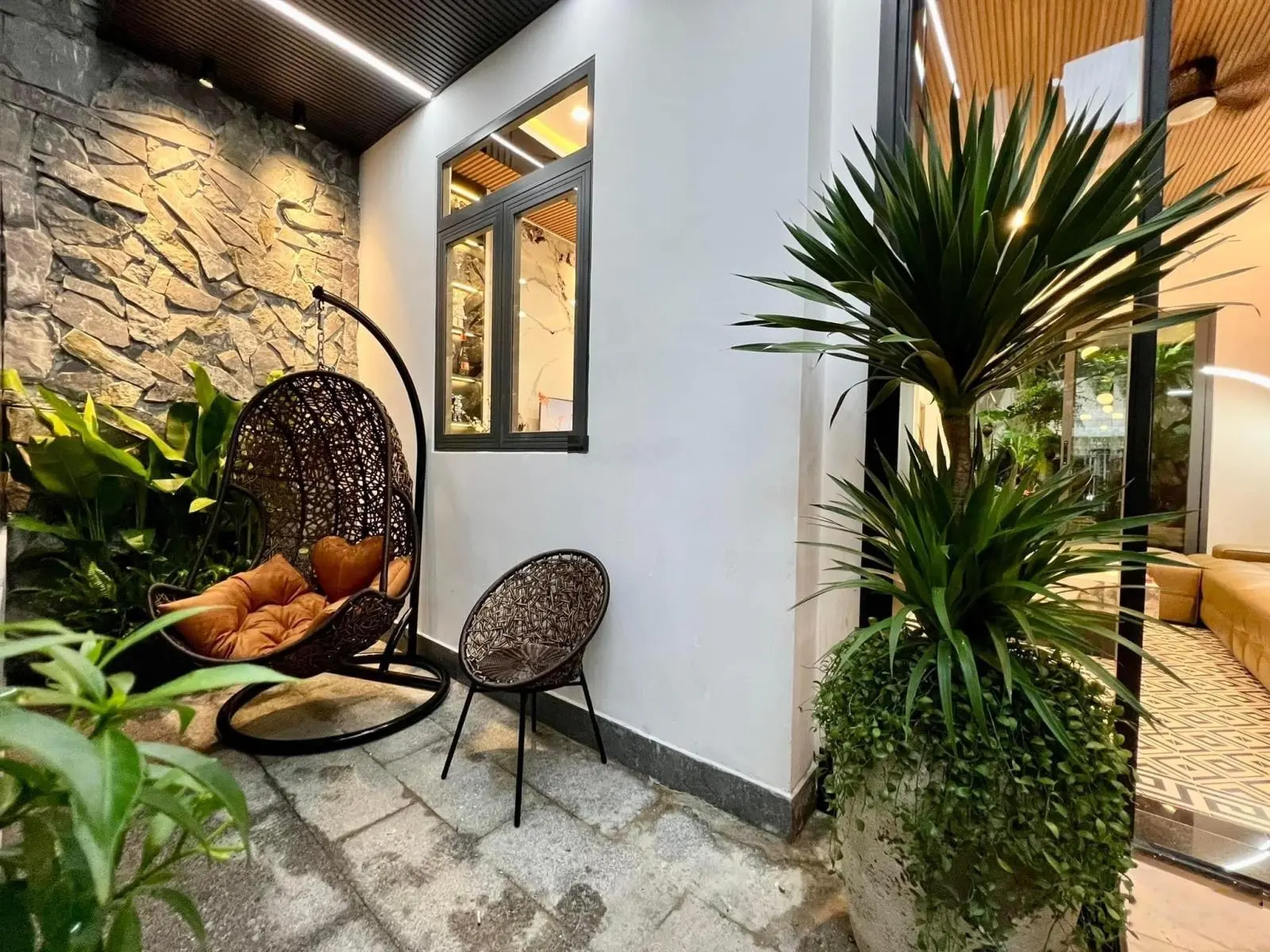 Villa mini ngay giữa lòng thành phố, kiệt k140/ Hải Phòng, trung tâm Hải Châu, P. Thạch Thang