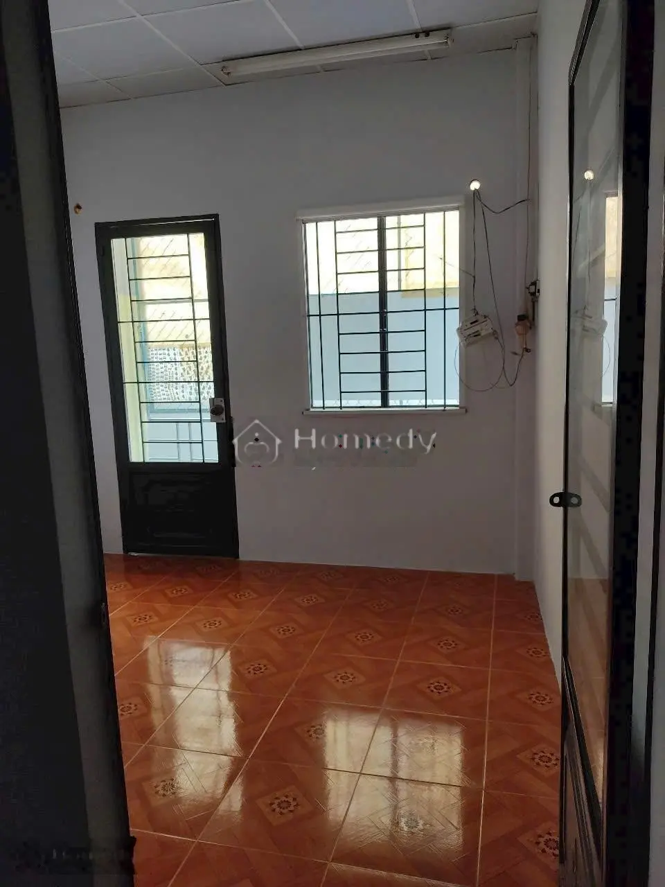 Cần bán gấp nhà Bình Chánh, diện tích 56 m2 còn thương lượng