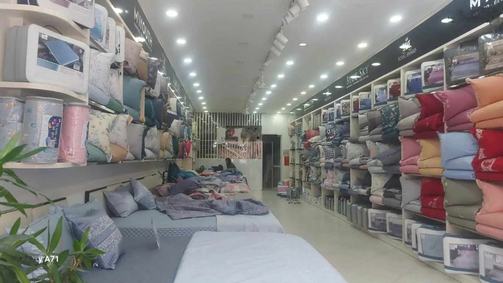125m2 x 6 tầng mặt phố chính Lê Hoàn