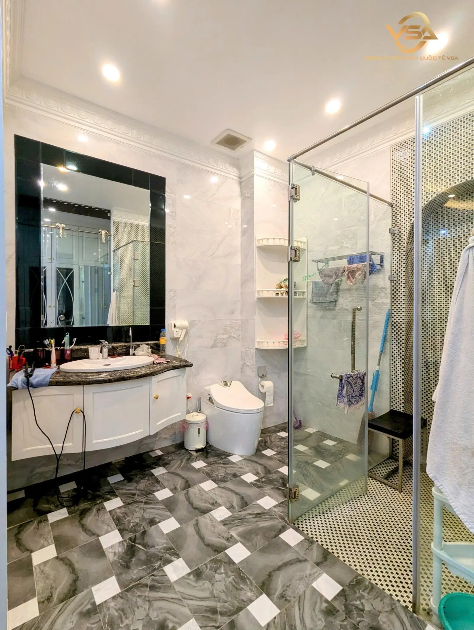 Bán nhà mặt phố 28,5 tỷ, 96m2, 6PN, 6WC tại Phan Bội Châu, Hồng Bàng, Hải Phòng