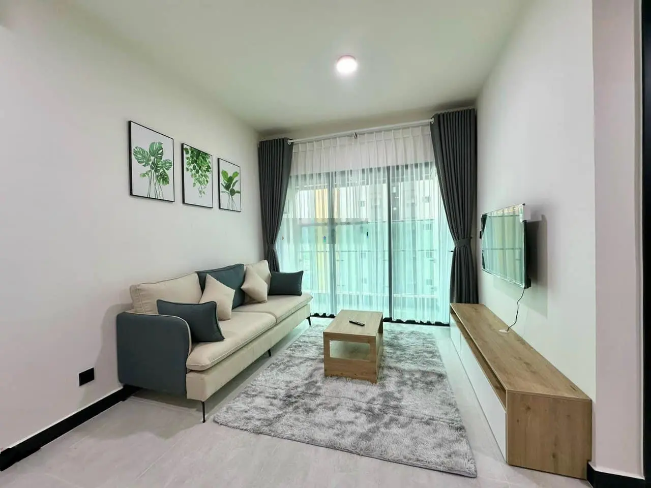 CHÍNH CHỦ CẦN BÁN GẤP CĂN HỘ THẢO ĐIỀN QUẬN 2, 2PN2WC, 72M2, GIÁ 2TỶ300TRIỆU
