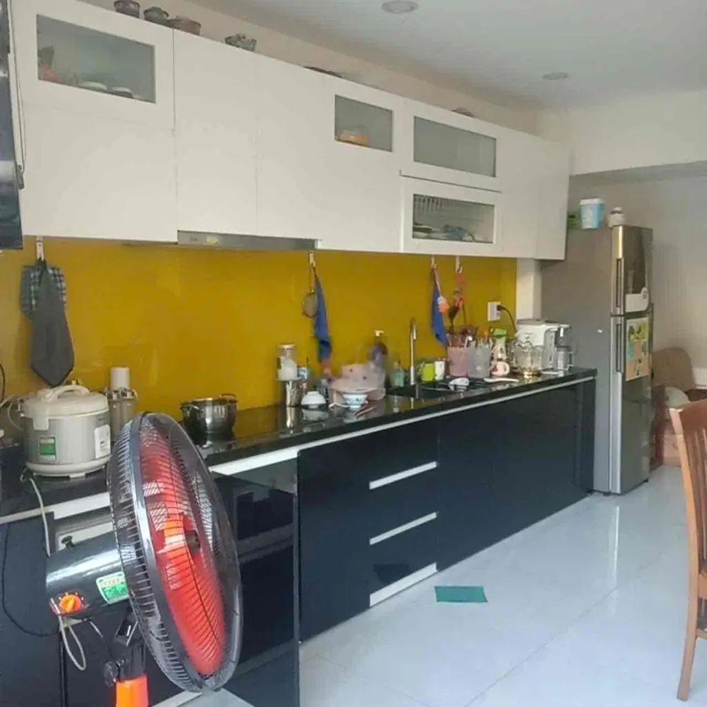 Nhỉnh 3ty có nhà 3 tầng 3mê oto đỗ sân thanh khê