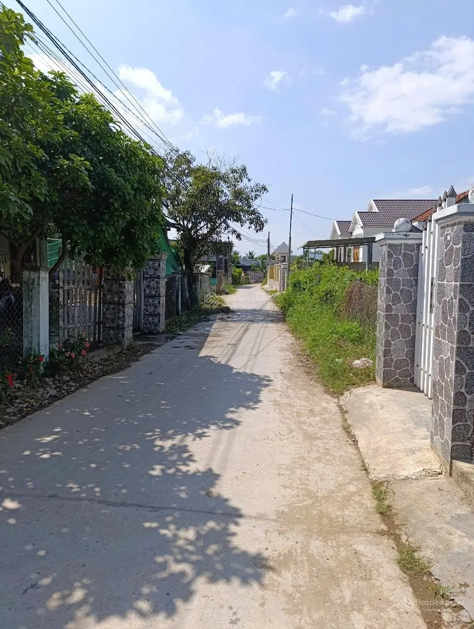 Cần bán Đất mặt tiền 12mét Full thổ gần chợ, trường, gần các KCN Dốc Đá Trắng,KCN Ninh Sơn giá rẻ