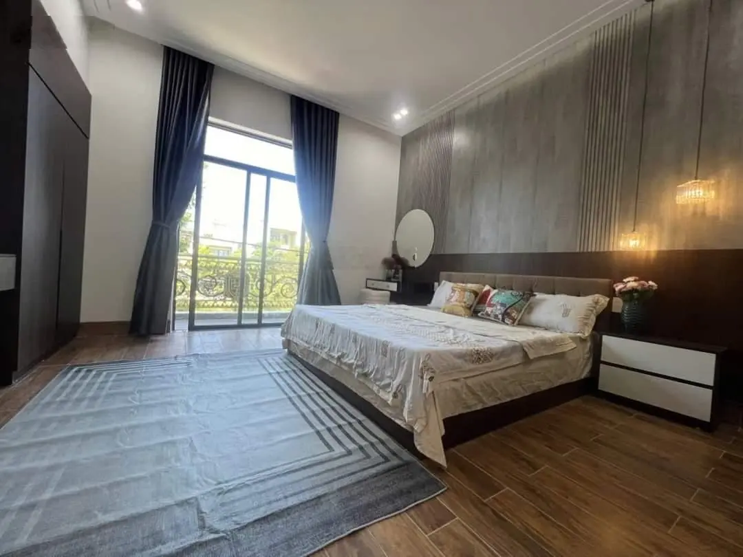 Bán nhà biệt thự 3 mê Tân Cổ Điển sát biển vị trí vip Tốt Động