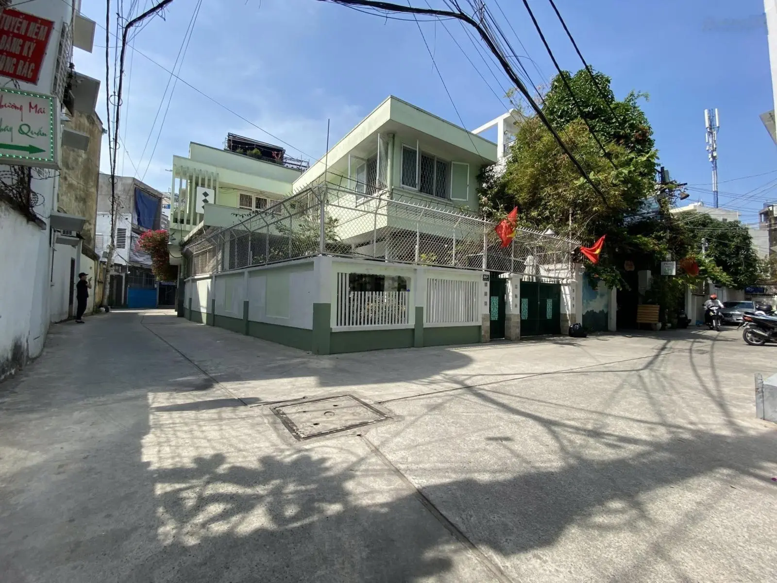 Bán nhà HXH Võ Thị Sáu Quận 1 , DT 5,6 x 22m 6 tầng thang máy HĐT 120 tr/tháng 26 tỷ TL
