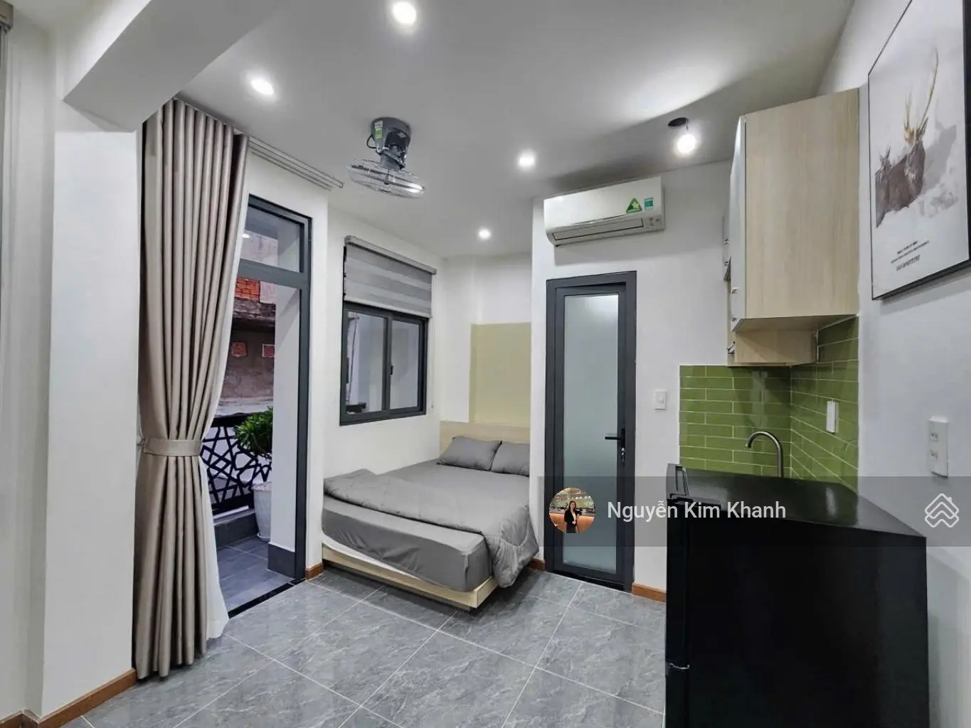 Chdv quận 1 - chợ bến thành - doanh thu 96tr/tháng - gần 5%/năm - 14pn - có thang máy
