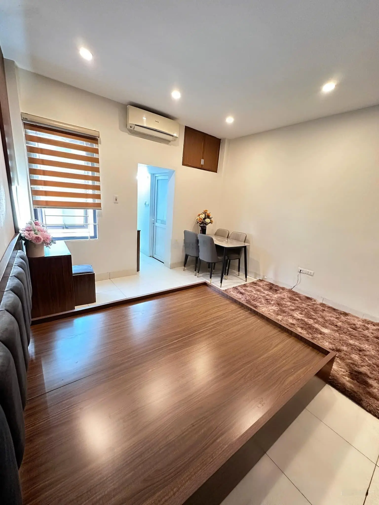 Sát mặt tiền Trường Sa! Vị trí kinh doanh - hẻm thông ôtô - 3 tầng 4x15m - chỉ 12 tỷ TL