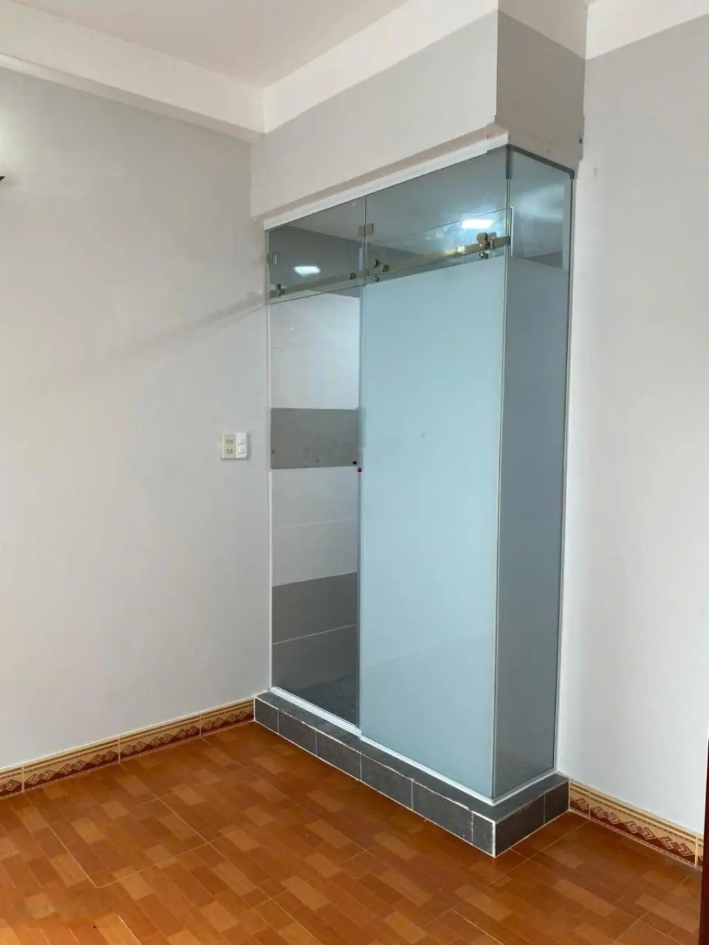 Nhà đẹp 3 tầng đường 339 kế Đỗ Xuân Hợp Phước Long B Quận 9 - hẻm xe hơi - nhỉnh 7 tỷ thương lượng