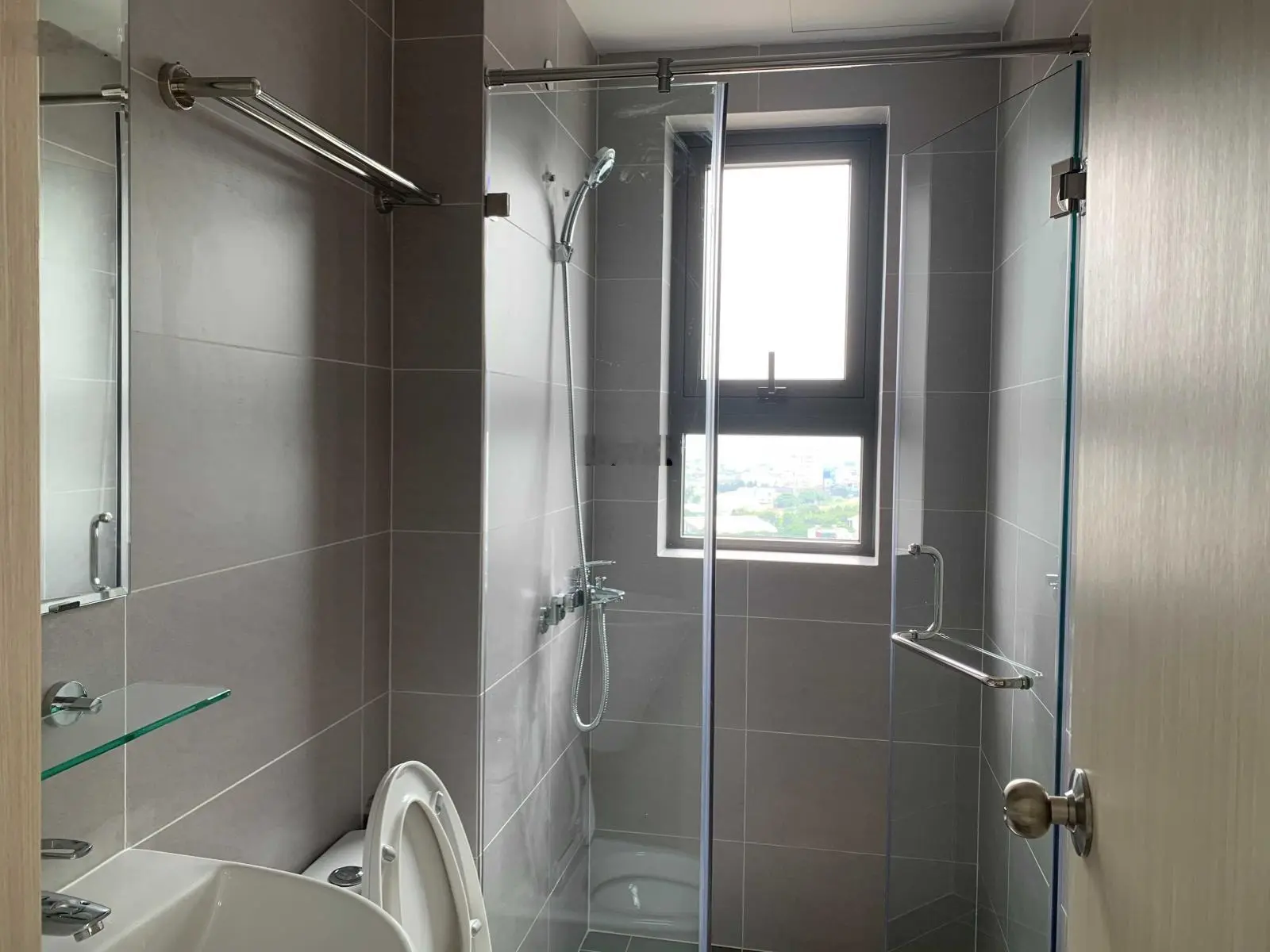Chỉ 520 triệu vào ở ngay căn 3 phòng ngủ Bcons Polygon, ngân hàng hỗ trợ 80% giá 2,6 tỷ
