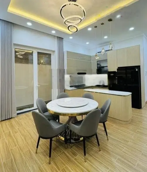 Cần bán gấp nhà Nguyễn Xí, p13, Bình Thạnh. Dt 54m2. Sổ hồng riêng, giá 2,3 tỷ