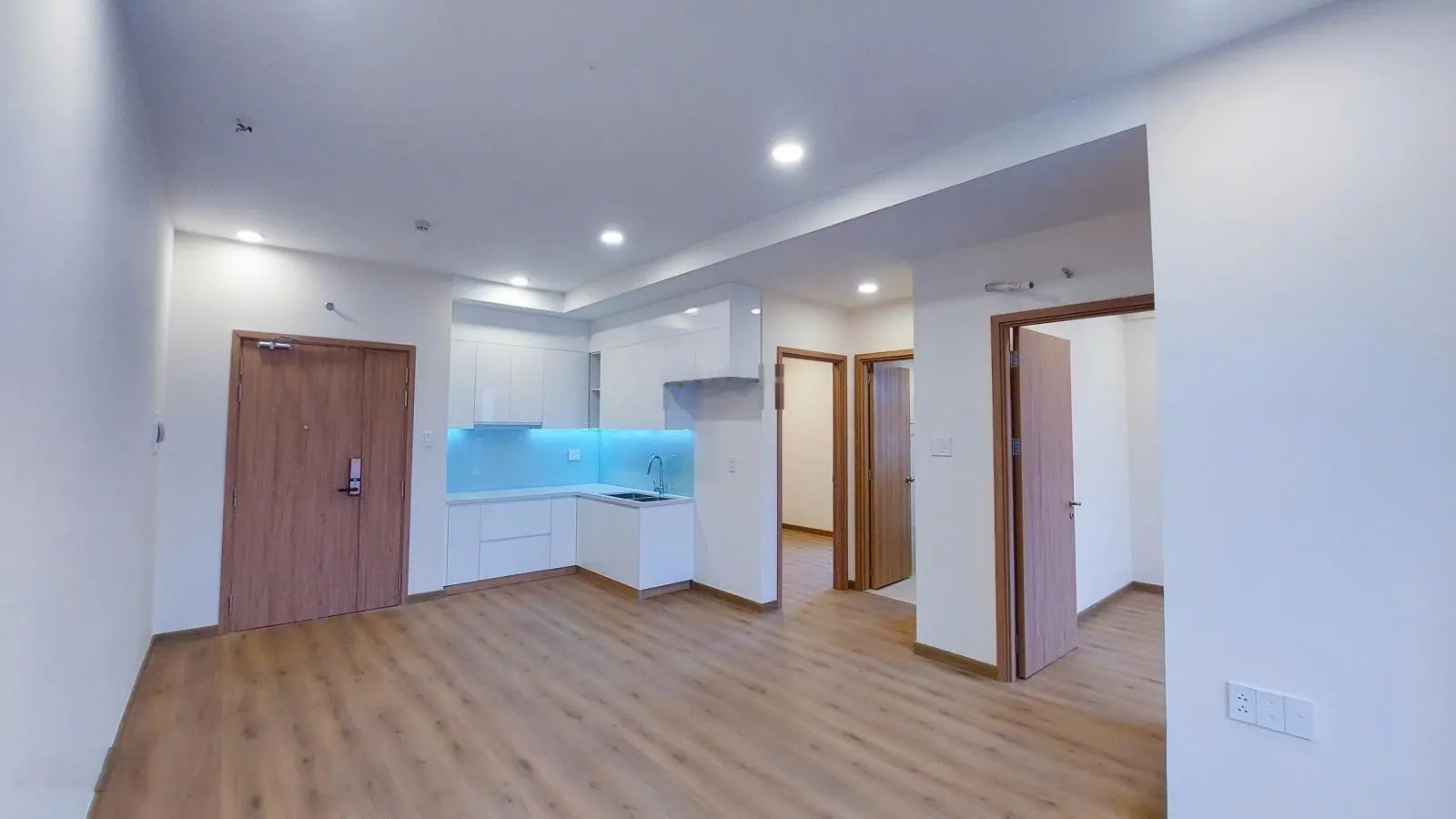 Cần ra gấp căn hộ ngay Phú Mỹ Hưng, view sông siêu đẹp giá chỉ từ 2.1Tỷ. Không ảo giá, liên hệ ngay
