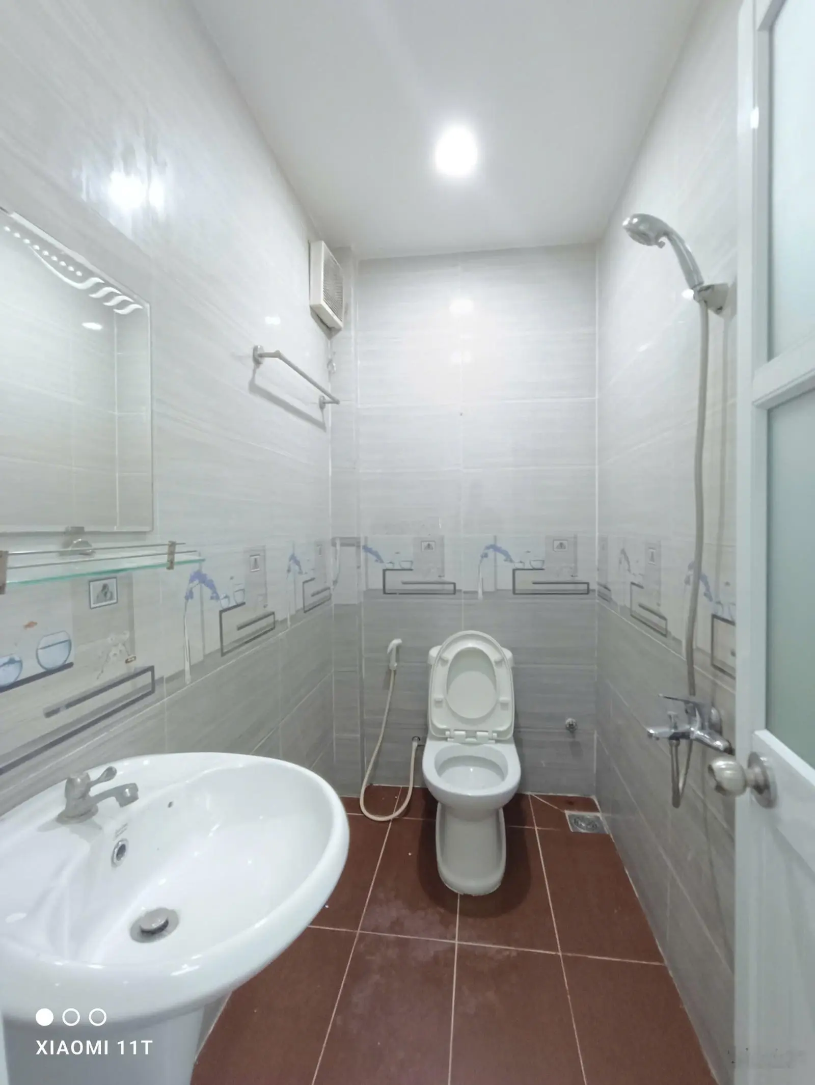 Tp thủ đức - gần vòng xoay ngã tư bình phước - chợ đầu mối - dt 4x13m - giá 4,6 tỷ!