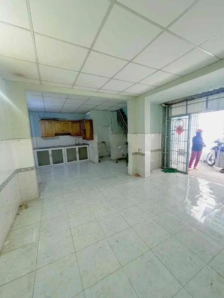 Bán Nhà SHR 7x5,1 lầu,1 tỷ950tr,Tân Thới Hiệp 21.q12