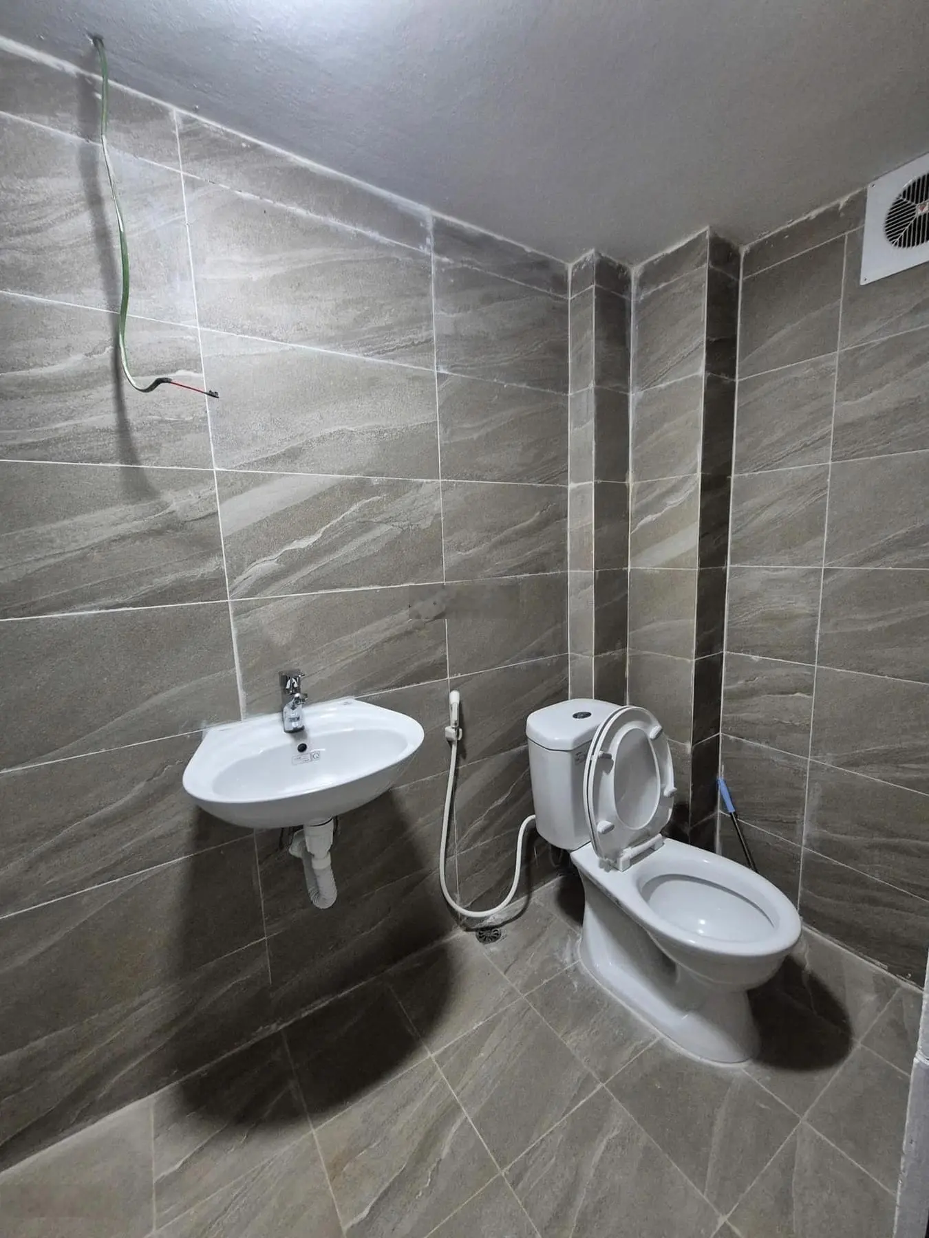 Bán nhà ĐẶNG TIẾN ĐÔNG-ĐỐNG ĐA-HÀ NỘI, DT: 44/60m2 x 4 Tầng-MT: 4,8m/ Giá : 10,9 Tỷ