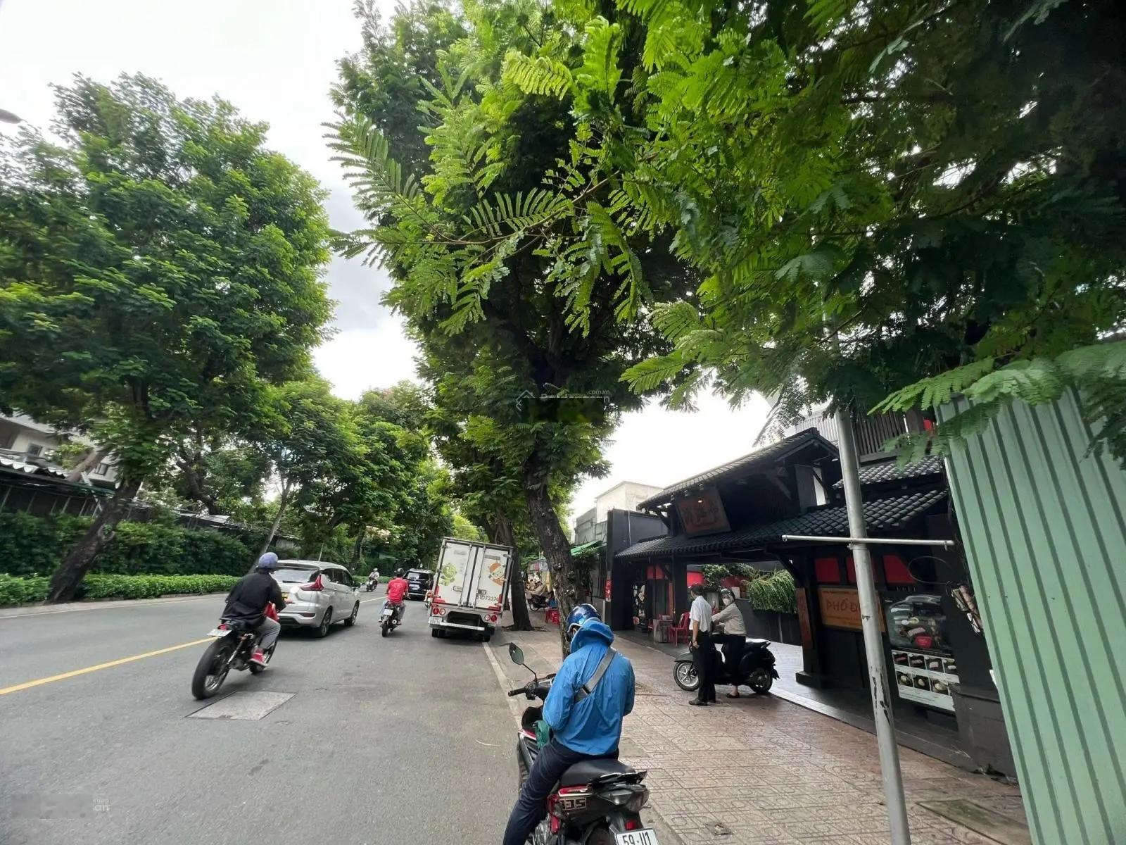 Bán nhà MT Trần Quốc Thảo, Quận 3. DT 13*40m, CN 543m2. CTXD 10 tầng. Giá 350 tỷ TL. 0909 198 ***
