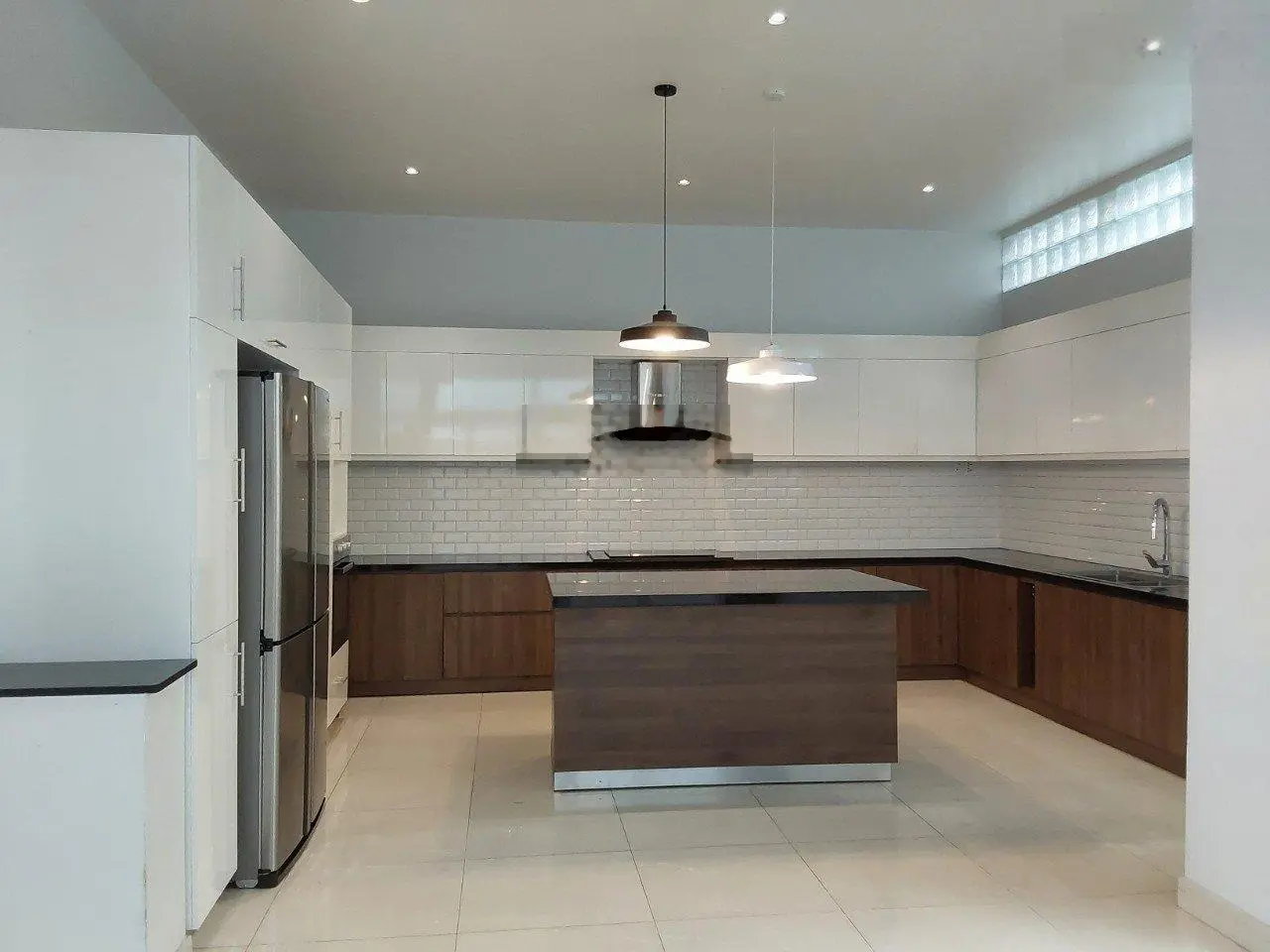 Bán nhà mặt tiền Xô Viết Nghệ Tĩnh, P17, Q. Bình Thạnh. Cách ngã tư Hàng Xanh 500m. DT 80m2. 27 tỷ