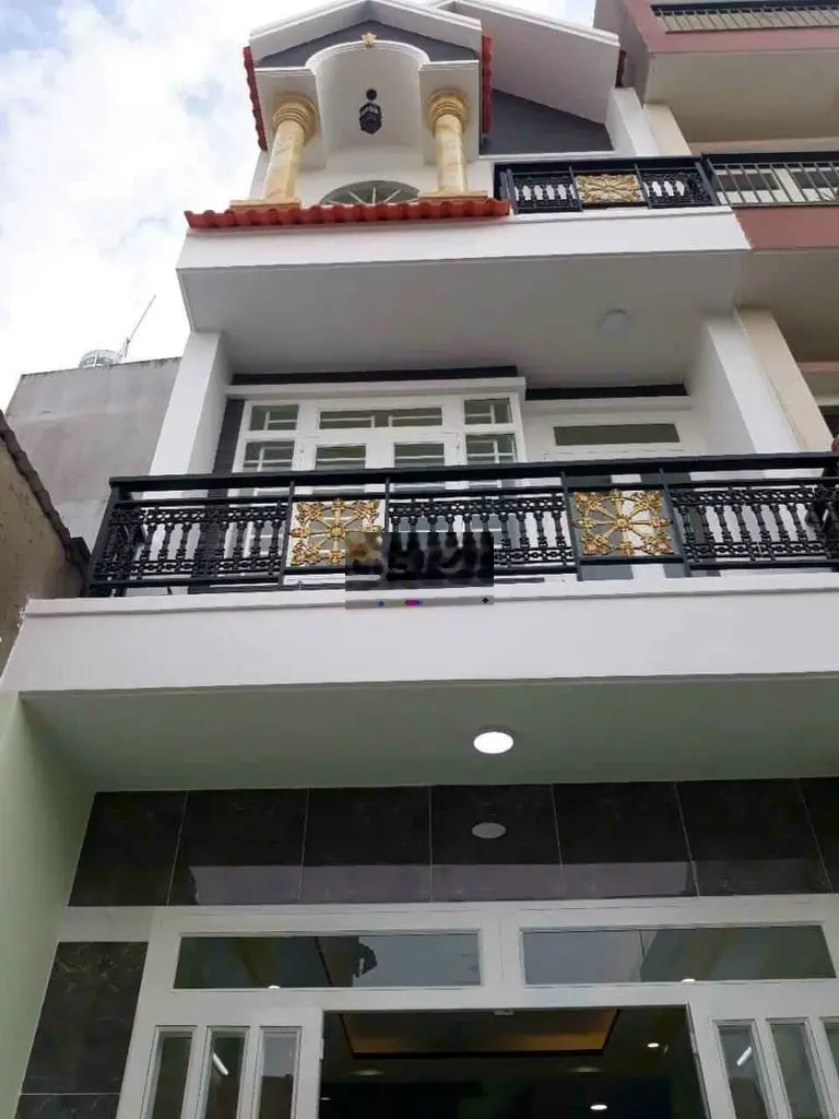 Bán nhà 2L ngay Chợ Liên Khu 4-5, SHR, DTS: 45m2. Chỉ với 2,38 Tỷ/TL