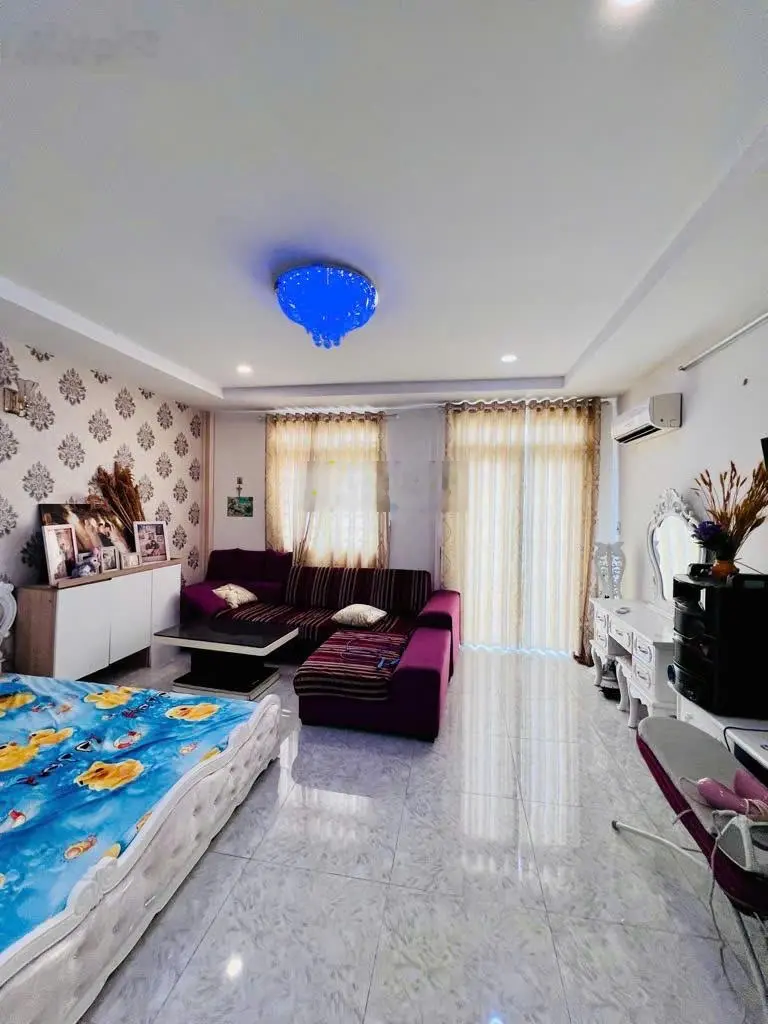 Khu vực sân bay - không có căn thứ 2 - thông số vàng - chủ gấp bán định cư nên giá rất tốt