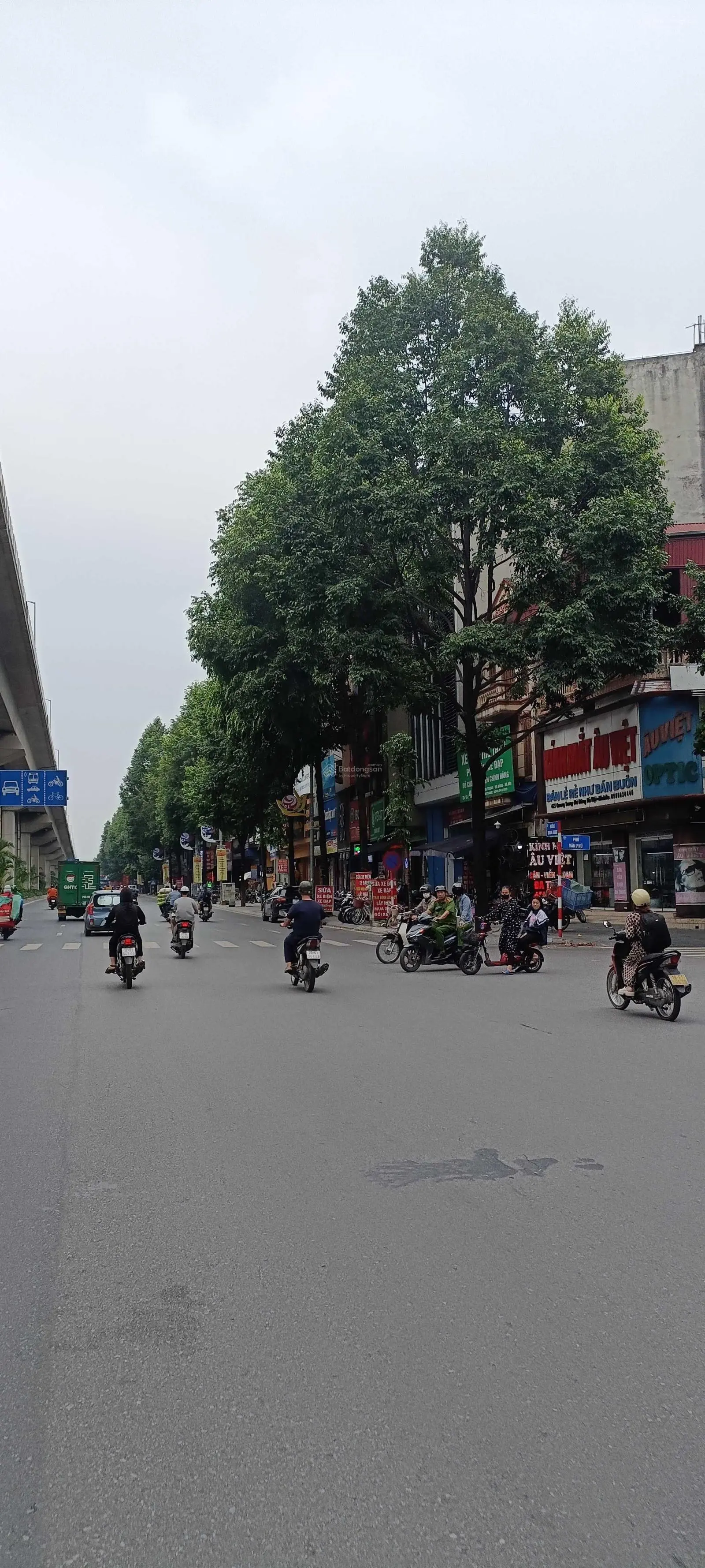 Mặt phố Quang Trung, Hà Đông, Lô góc. Dt 56m2x5 tầng mt 7.5m. thông sàn kinh doanh đỉnh giá 14.x tỷ