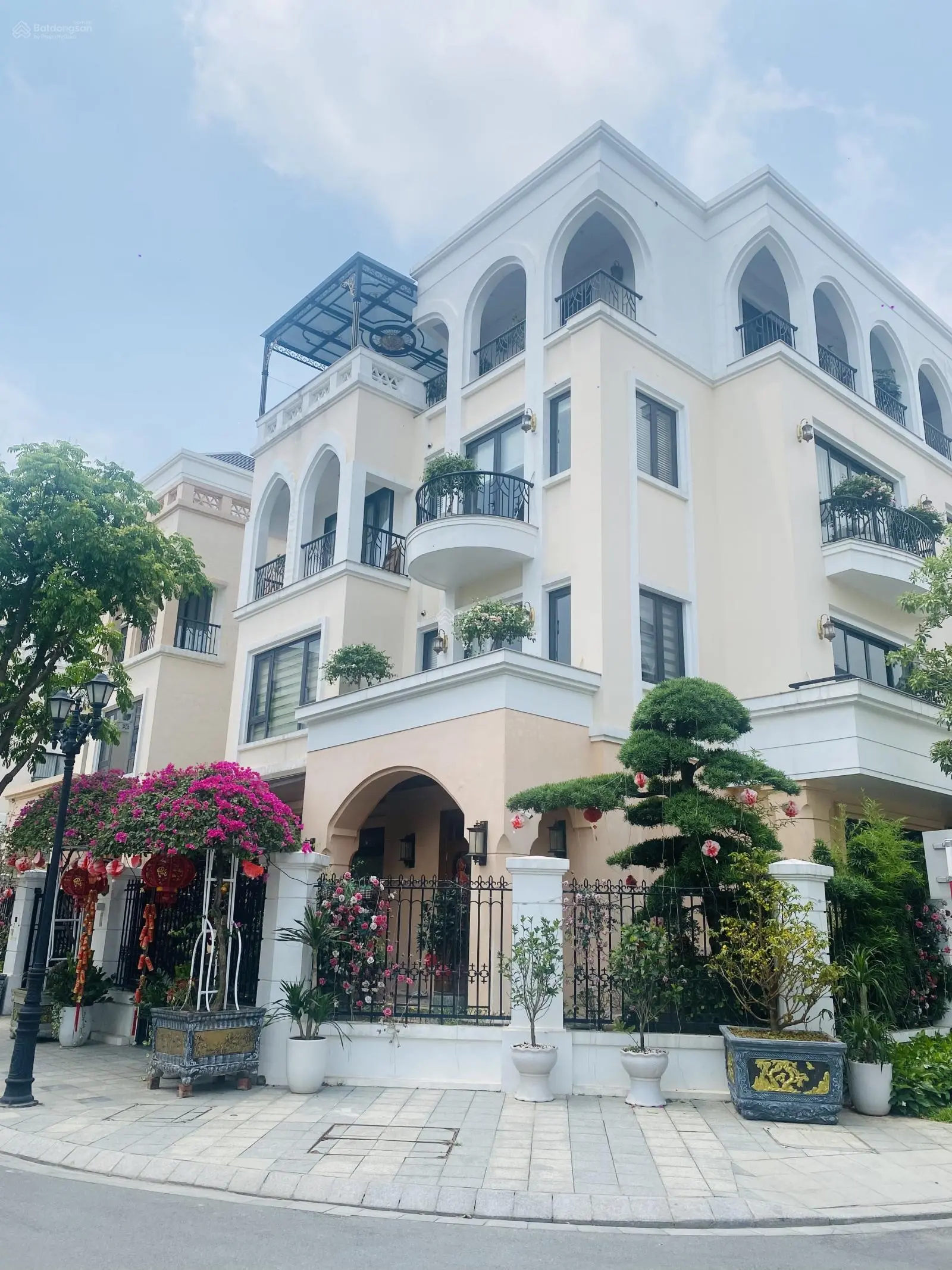 Chủ nhà cần tiền bán Tứ Lập Hải Âu -diện tích 120m -Mặt tiền 8m, thiết kế thoải mái nhỉnh 15tỷ