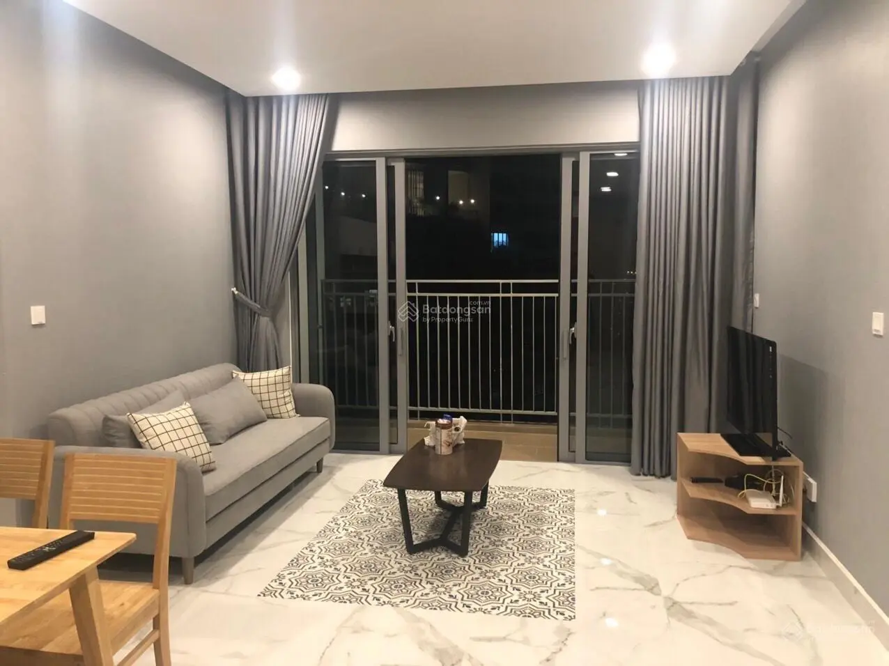 Bán căn hiếm 3PN diện tích 105m2 Palm Heights. Tầng cao, view đẹp. Giá bán 7.1 tỷ bao hết