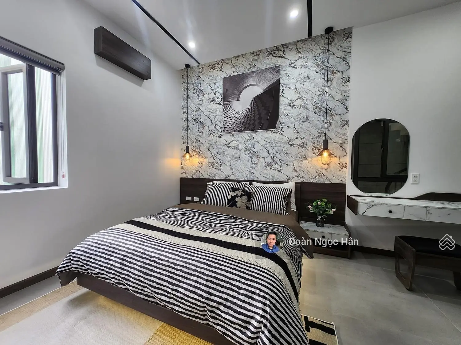 Căn nhà VIP sát biển full nội thất
