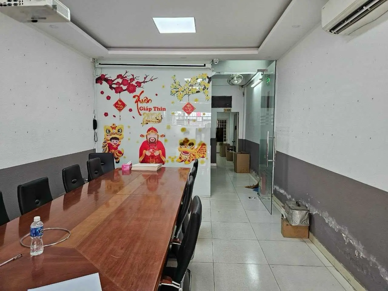 Bán nhà MT Bùi thị Xuân Quận 1. Nhà 4 lầu. Gía 32 tỷ