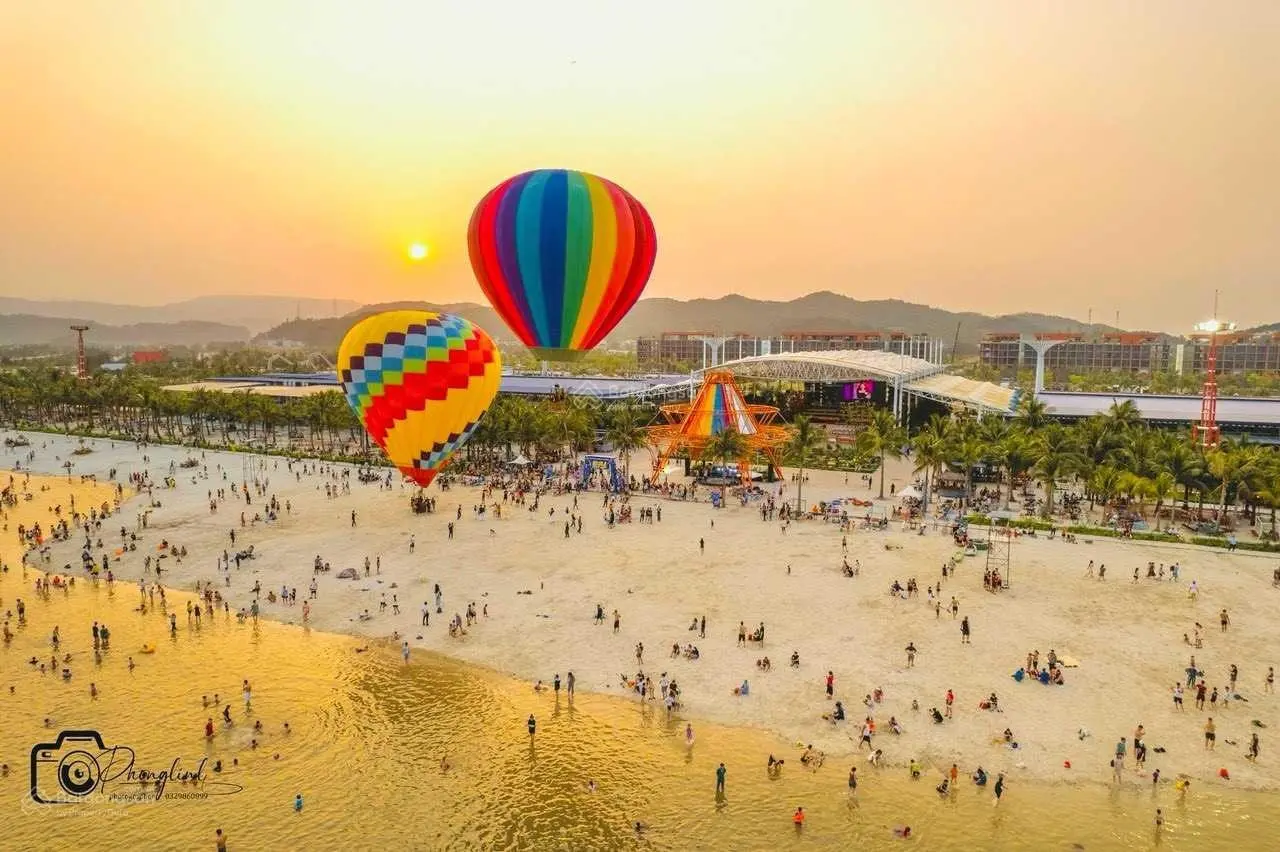 Đất trục thông biển, view quảng trường biển, cạnh nhà hàng 5 sao, DT 87,5m2,sổ đỏ, giá 3,6 tỷ