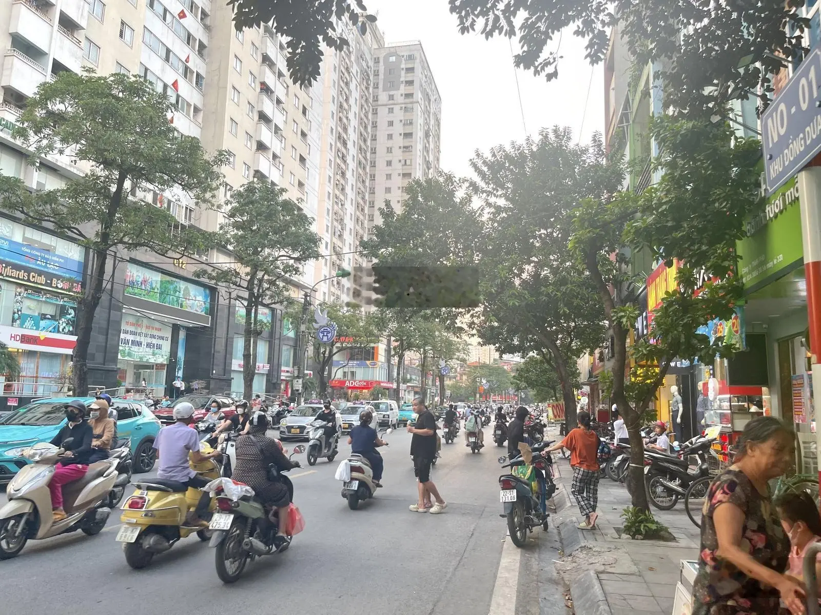 VIP-VăN QUÁN-HÀ ĐÔNG-Phân lô vỉa hè rộng-diện tích 86m2-mặt tiền 4,2m-nhà 4 tầng-loanh quanh 17 tỷ