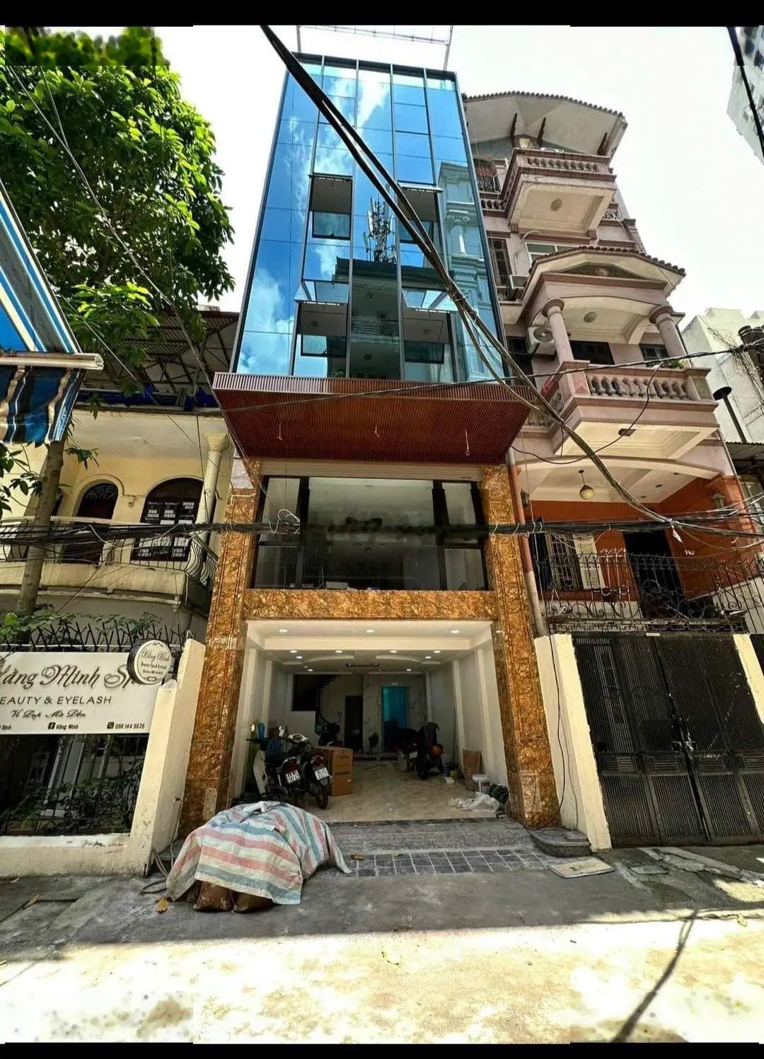 Chính chủ gửi bán nhà Nguyễn Thị Định diện tích 60m, 6tầng thang máy nhà mới koong