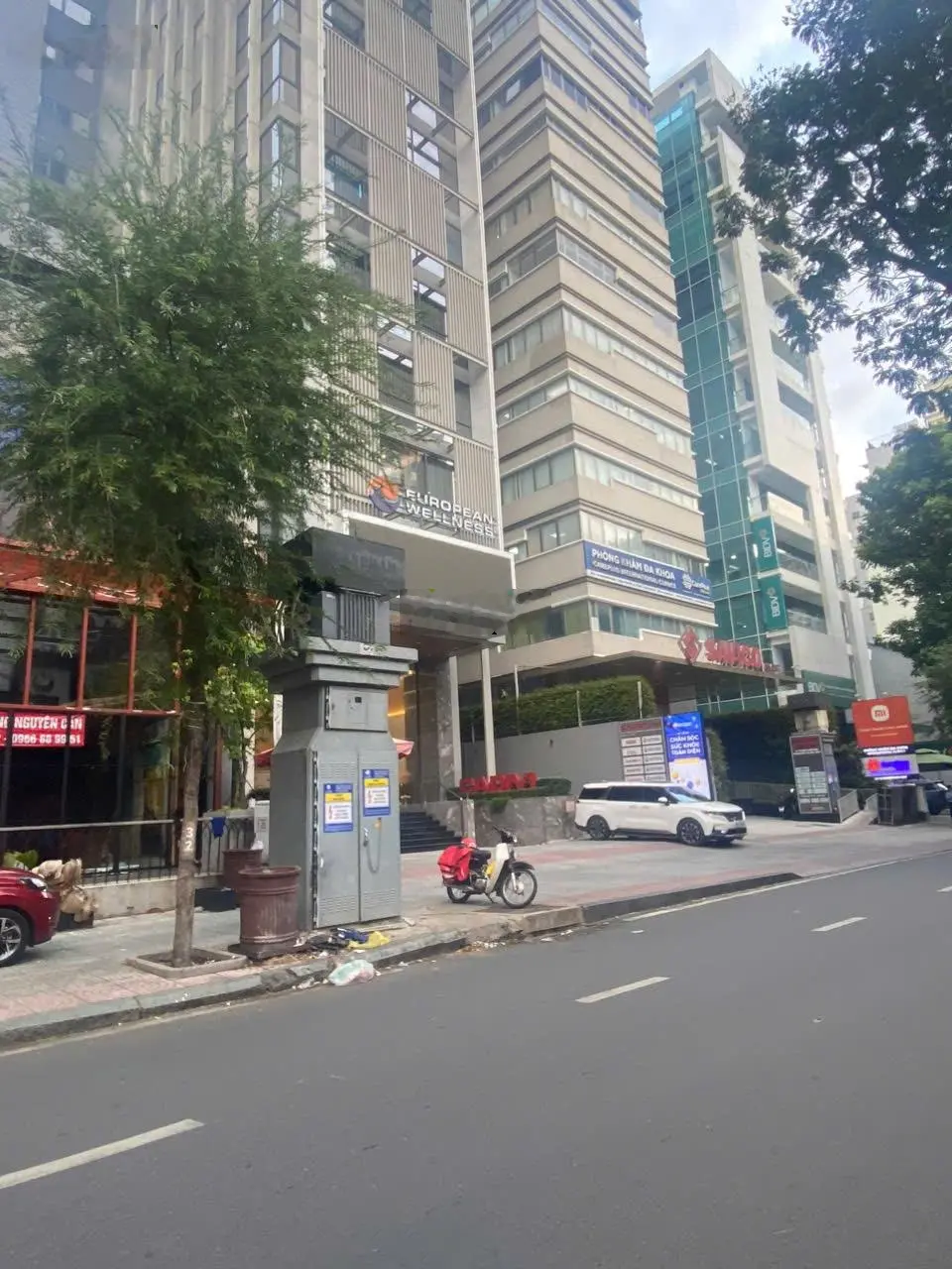 Siêu hiếm ! Bán tòa nhà MT Nguyễn Thái Bình Quận 1 DT 8,5 x 22m hầm 10 tầng giá 200 tỷ