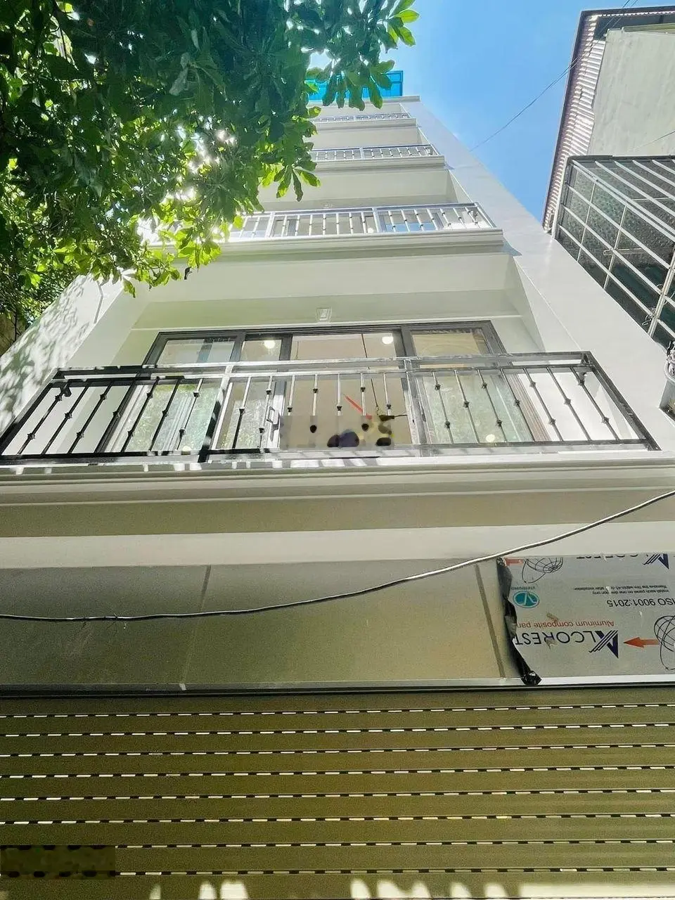 12.5 tỷ-60m2-5 tầng mới thang máy-6 ngủ-ô tô-kim đồng