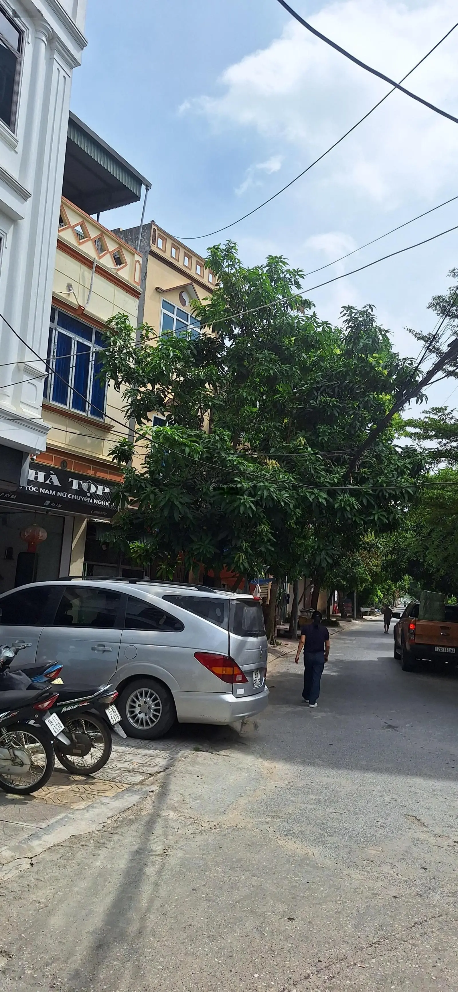 Bán nhà chính chủ , sổ đỏ cất két, sẵn sàng giao dịch