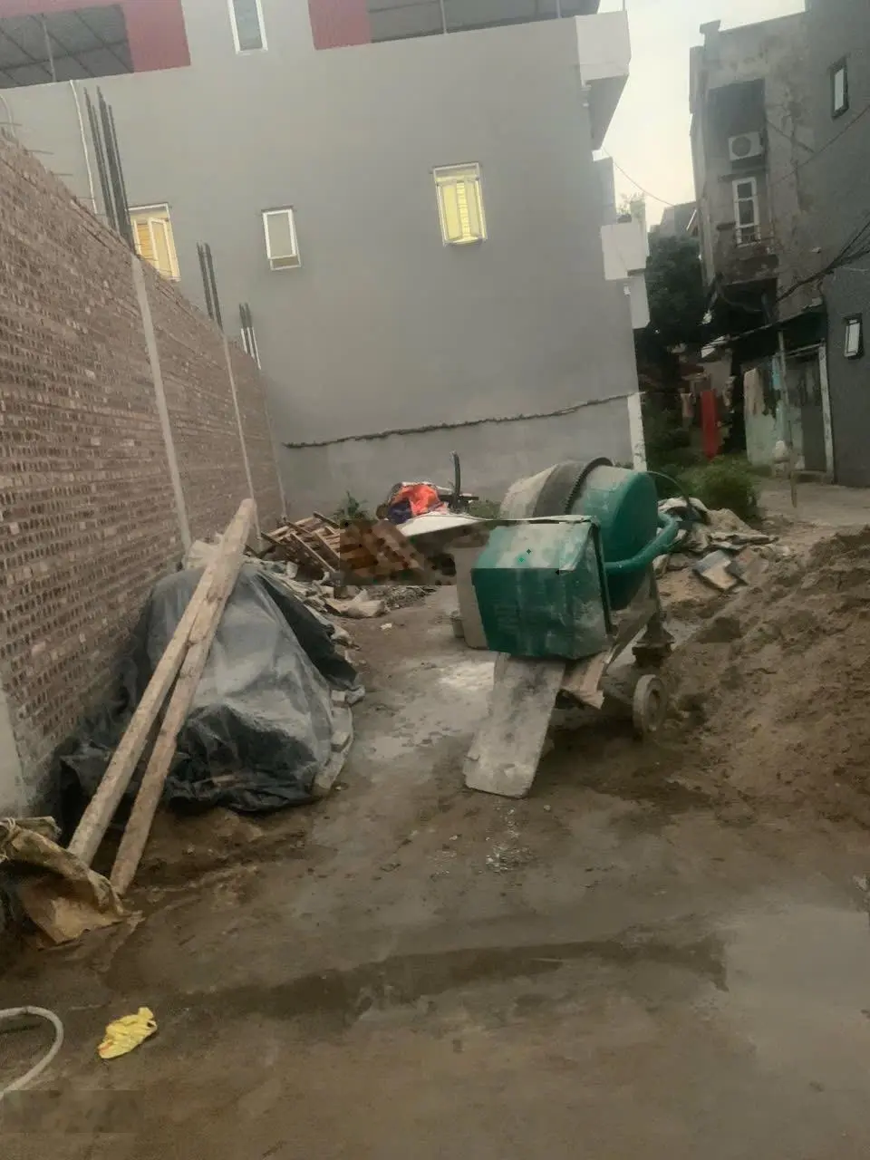 Bán đất tại phố an vũ phường hiến nam thành phố hưng yên tỉnh hưng yên. Diện tích 99,4 m2