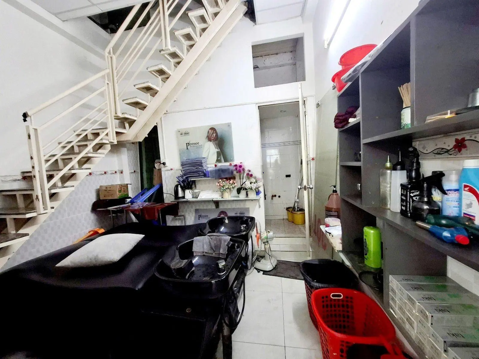 Bán nhà mặt phố Kênh Tân Hóa, 5,3 tỷ, 42m2, chính chủ giá siêu hời, Tân Phú, HCM