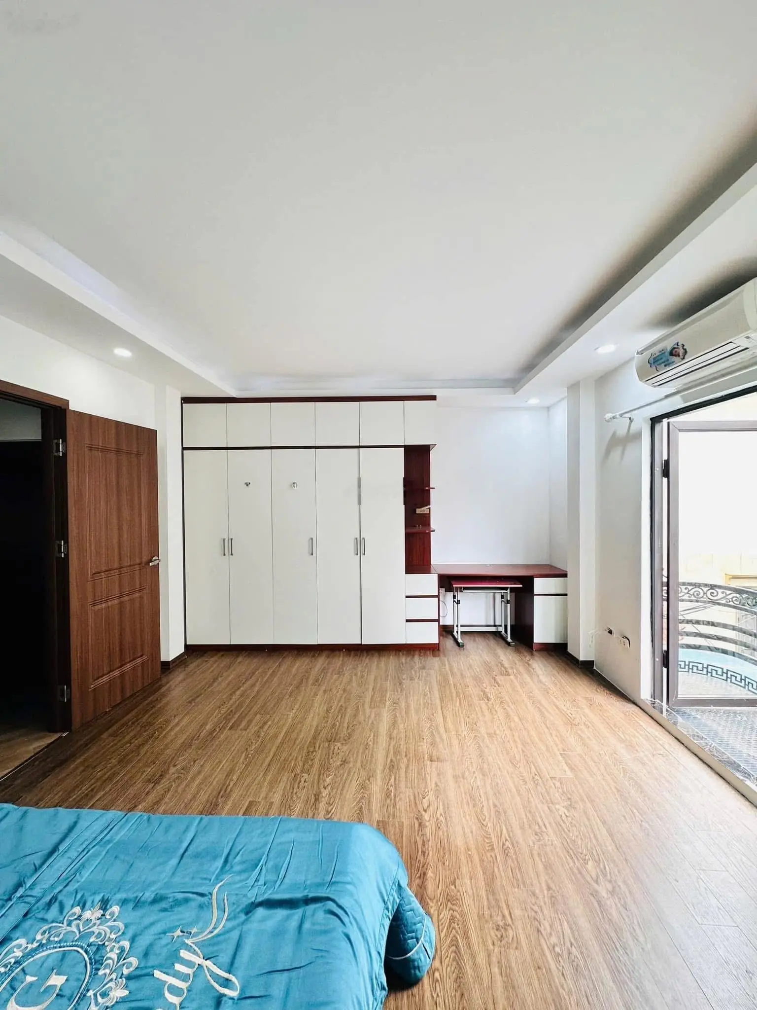 Bán nhà xuân phương - nam từ liêm lô góc 5 tầng gần phố full nội thất giá 5.8 tỷ