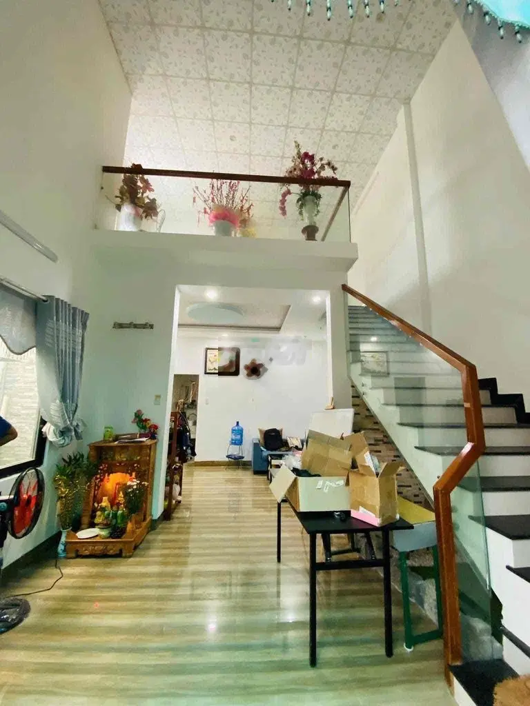 Bàn nhà kiệt Tôn Đản, P Hoà An gần đường sát mặt tiền