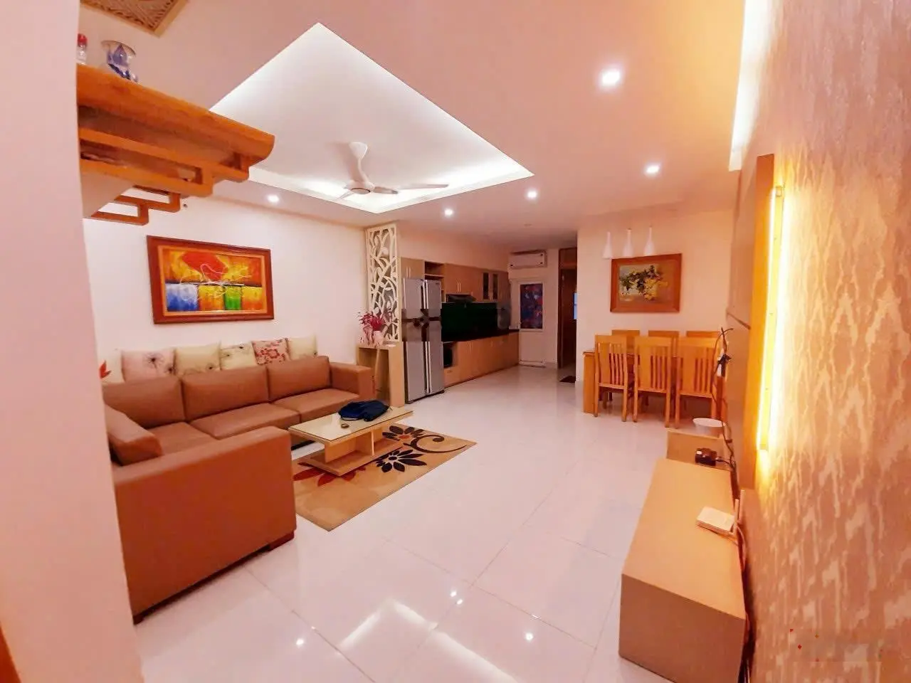 Bán căn hộ 2PN, 75m2 tại Thăng Long Garden, giá tốt 4,2 tỷ. Liên hệ: 0975 997 ***