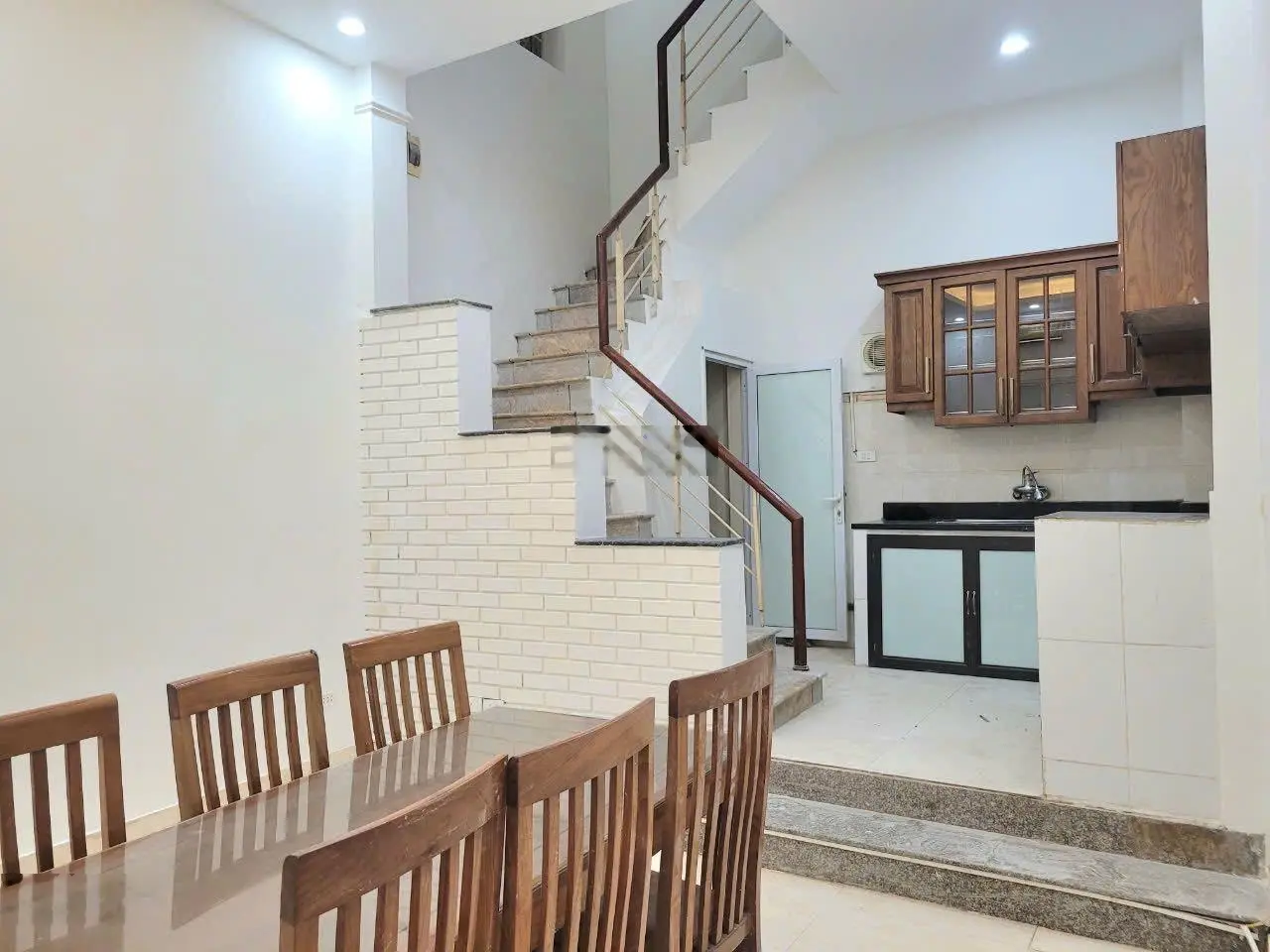 Kiếm đâu ra - tôn đức thắng - 40m ra hồ - chỉ 7,8 tỷ