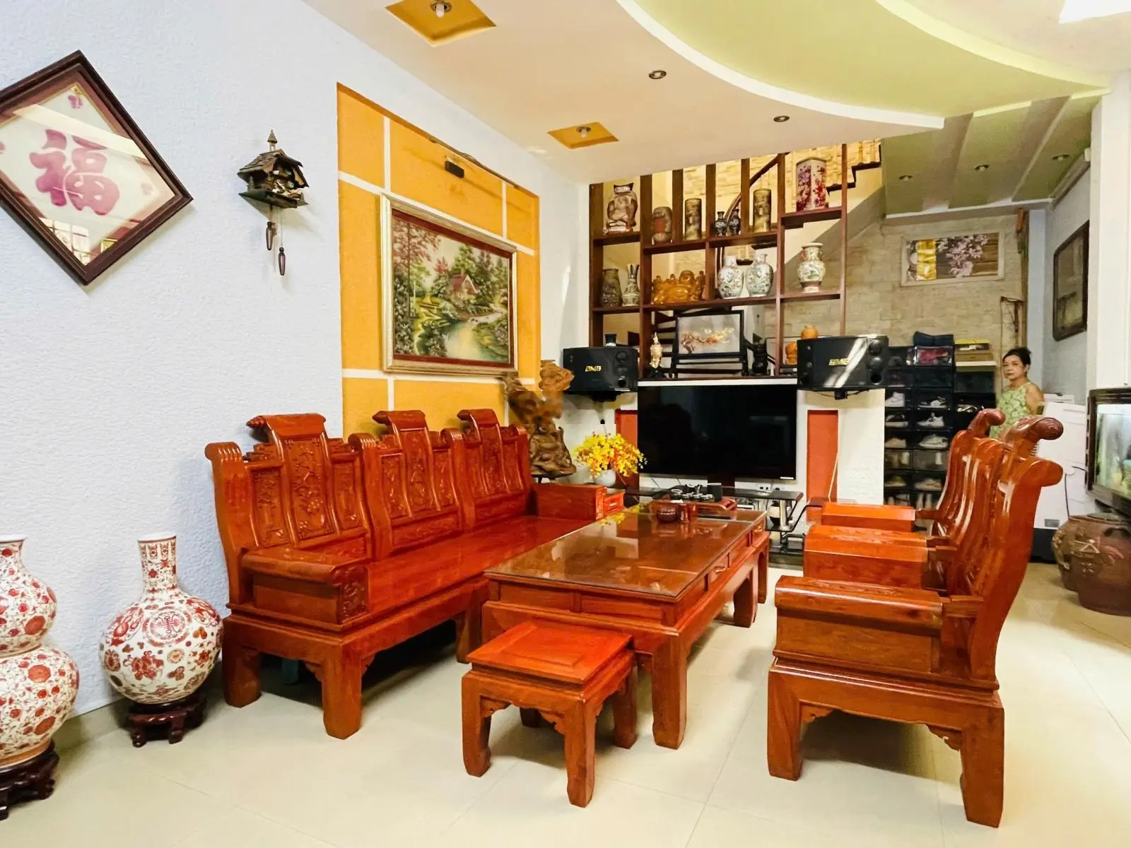 Chính chủ bán nhà mặt ngõ 79 cầu giấy - 53m 5 tầng - hơn 10 tỷ - nhà thoáng sáng - xây tâm huyết