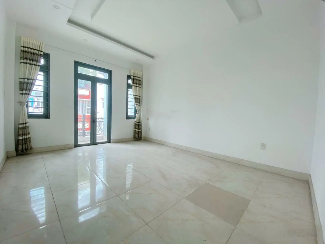 7,2 tỉ NHÀ 4 Tầng ngay LÊ VĂN QUỚI - NGÃ TƯ BỐN XÃ- 70M2- hẻm xe hơi 8M - sổ vuông A4