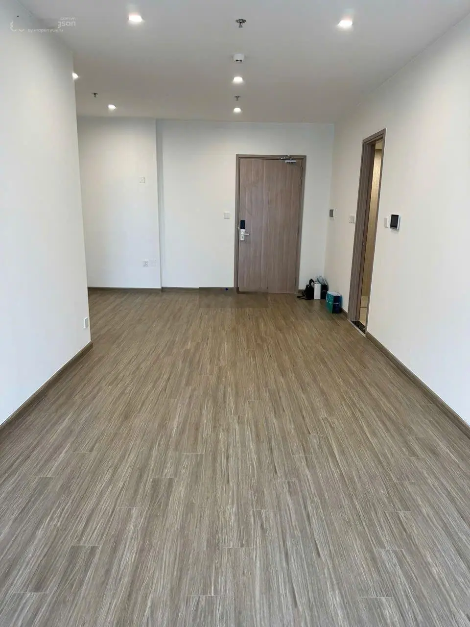Bán căn studio, SA5, 34m2 giá, 2,4 tỷ LH 0786 598 ***